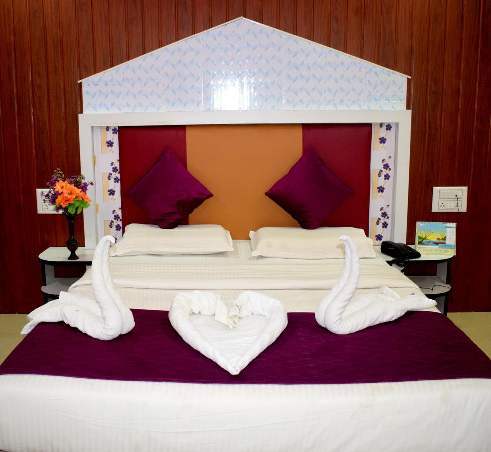 מייזור Hotel Kaveri Palace מראה חיצוני תמונה
