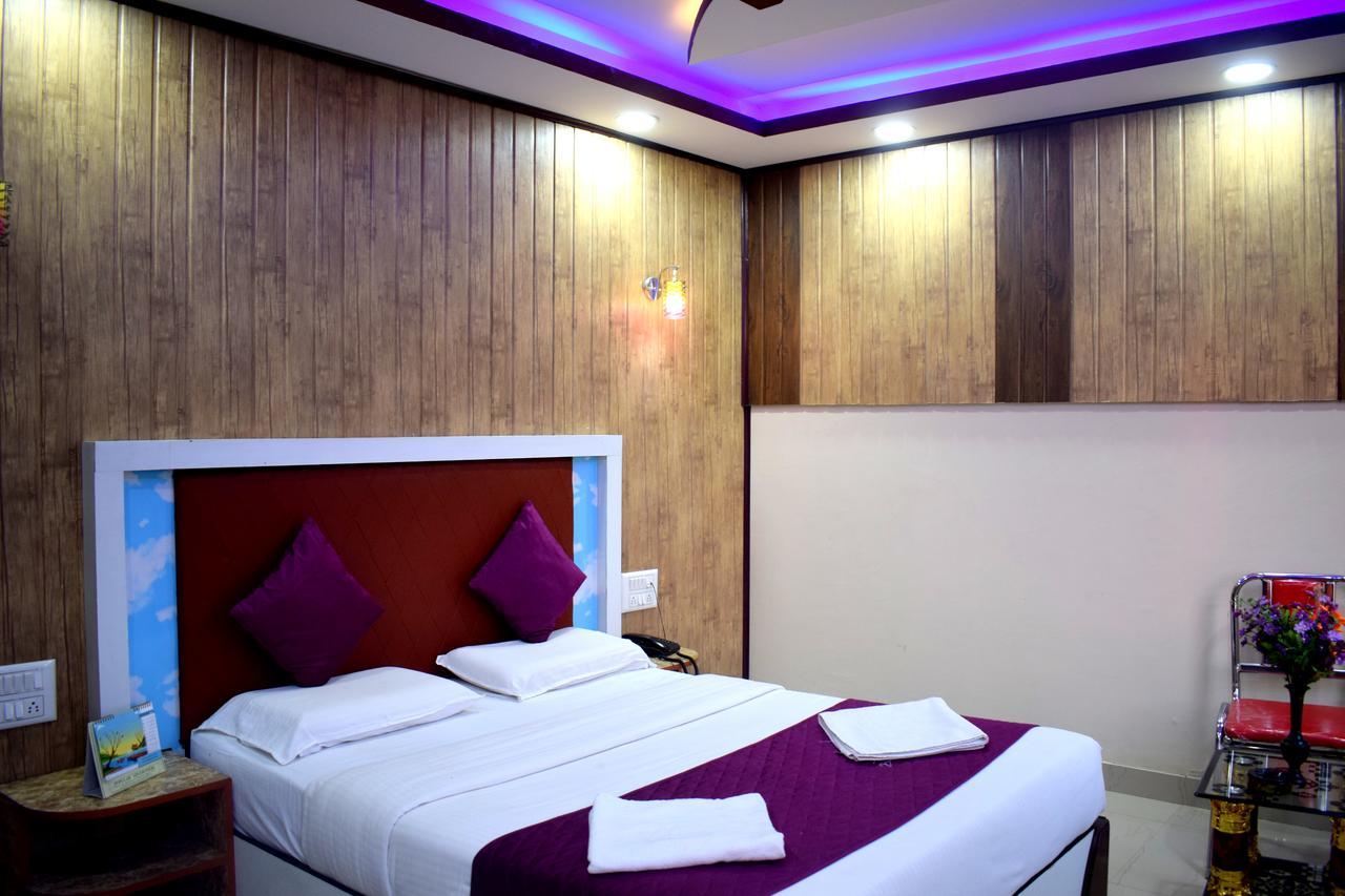 מייזור Hotel Kaveri Palace מראה חיצוני תמונה