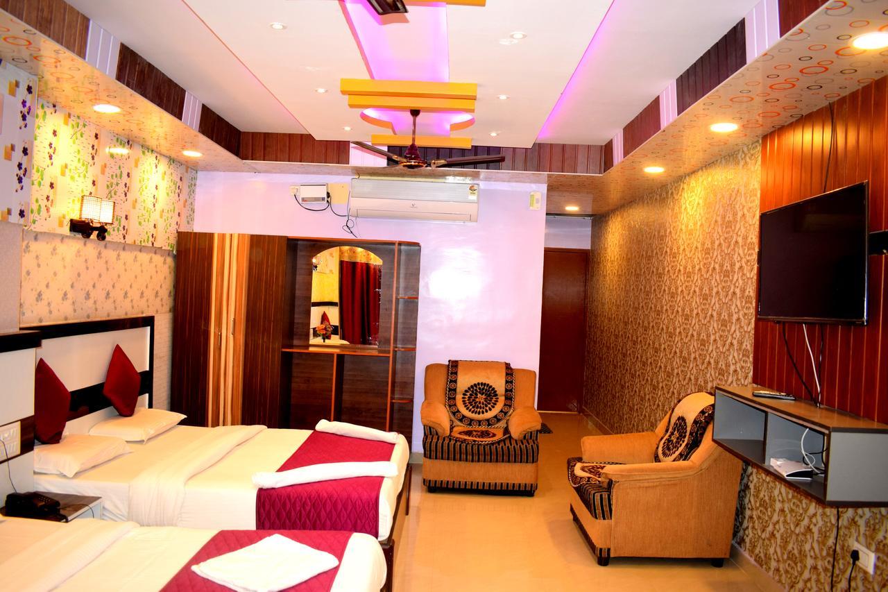 מייזור Hotel Kaveri Palace מראה חיצוני תמונה