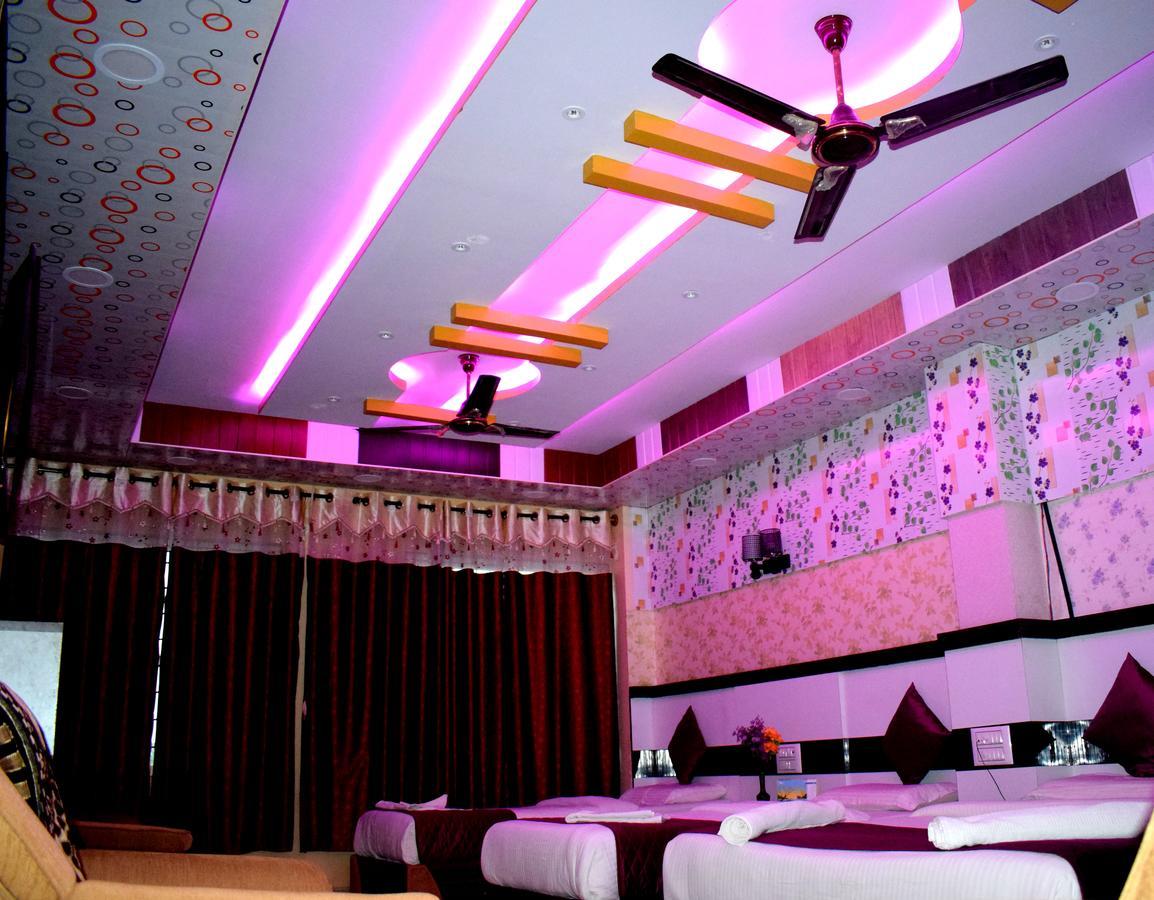 מייזור Hotel Kaveri Palace מראה חיצוני תמונה